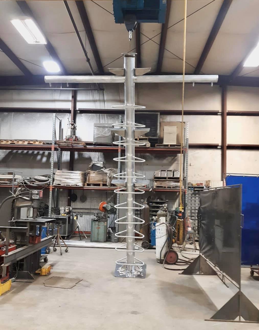 Aluminum mast